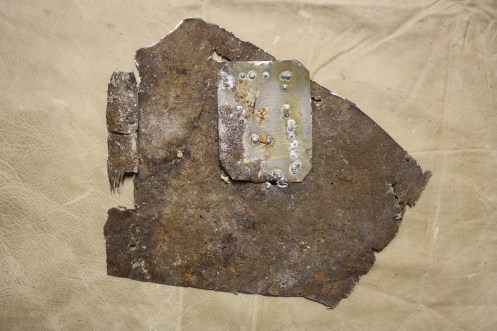 Previous repairs to lower rear quarter panels